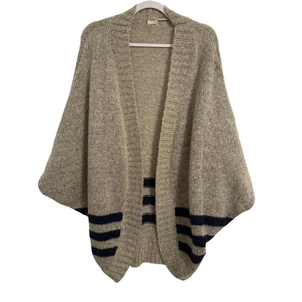 Hem & Thread Women's S/M Navy Stripe Oversized Dolman Sleeve Knit Soft Cardigan